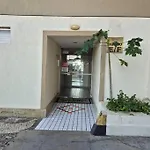 Ap Alecrim Praia Do Forte Cabo Frio Pe Na Areia3Qt